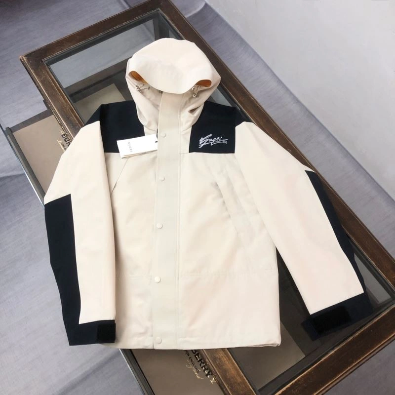 Gucci Outwear Cozy 128855