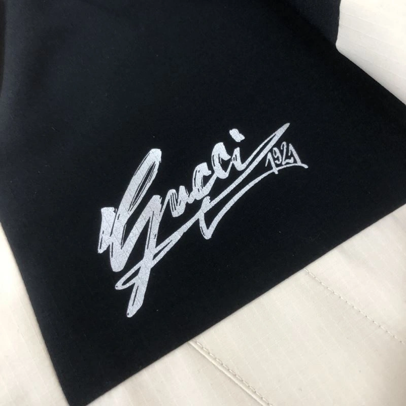 Gucci Outwear Cozy 128855