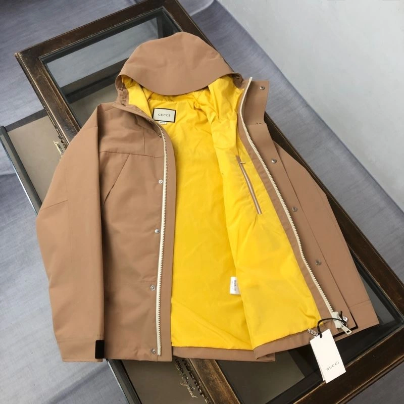 Comfortable Gucci Outwear 128852