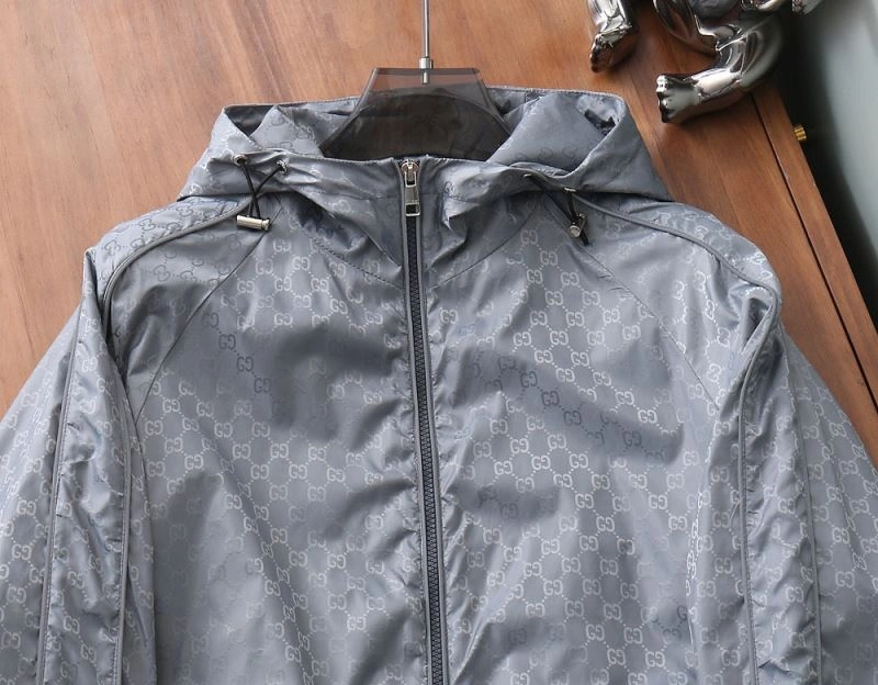 Breathable Gucci Outwear 128858