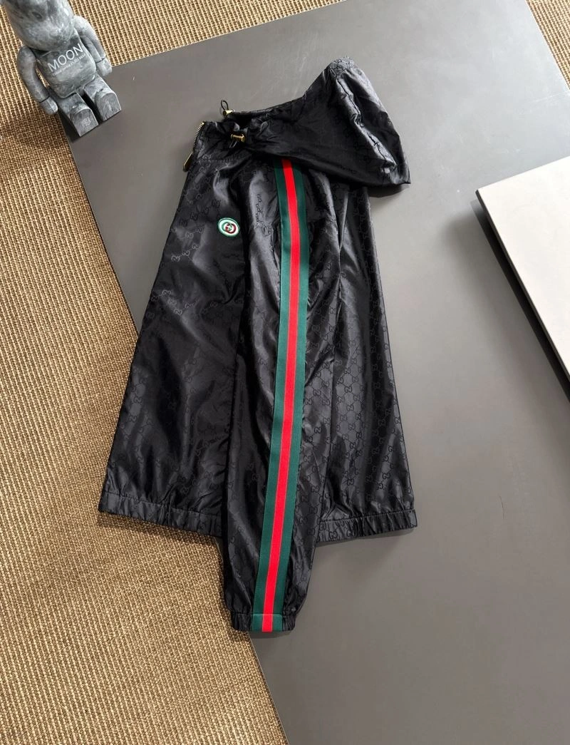 Gucci Outwear WeatherProof 128106