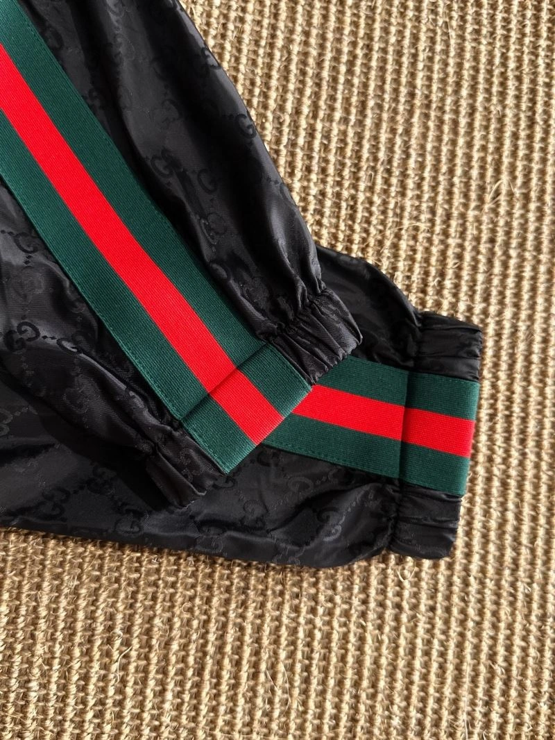 Gucci Outwear WeatherProof 128106