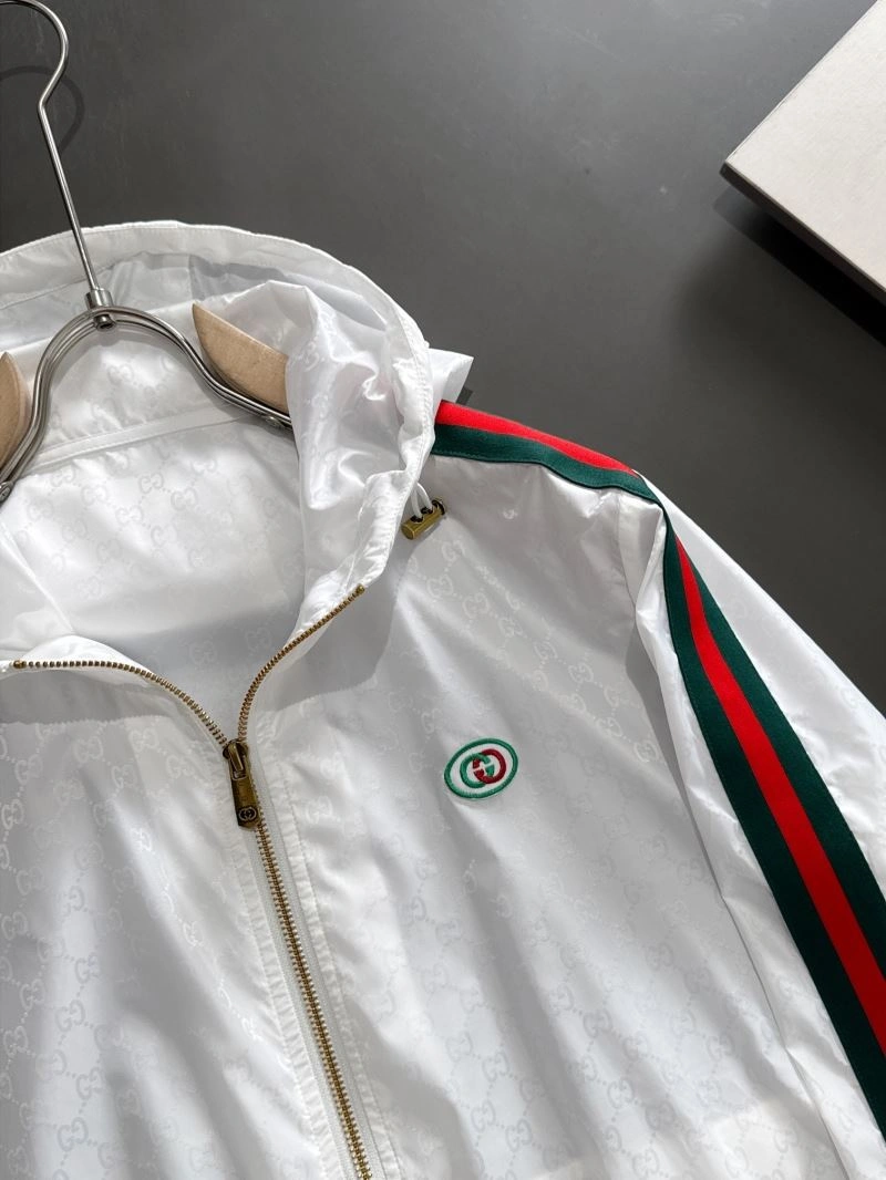 FlexibleFit Gucci Outwear 128099