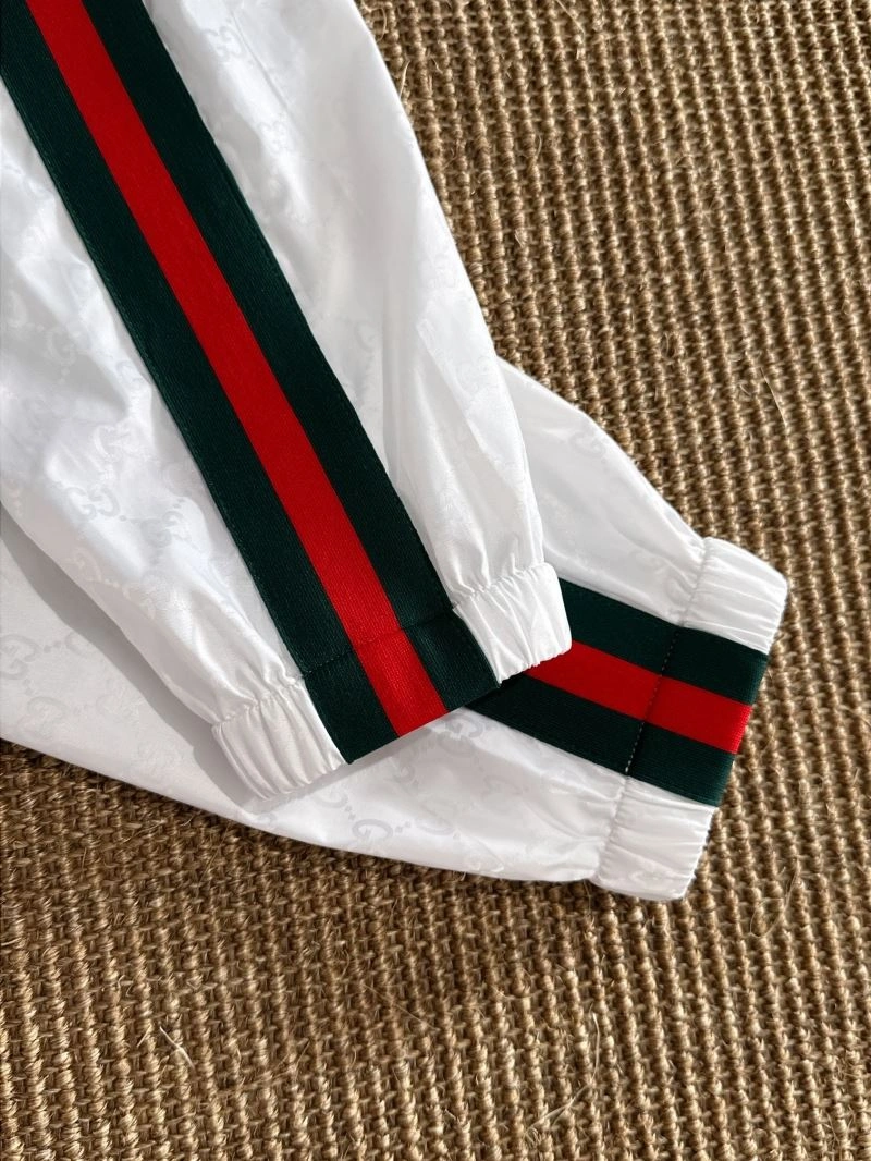 FlexibleFit Gucci Outwear 128099
