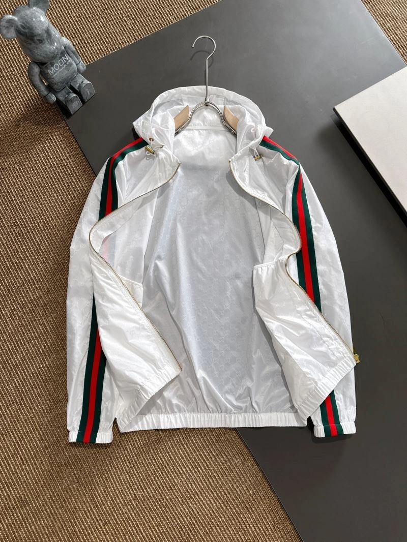 FlexibleFit Gucci Outwear 128099