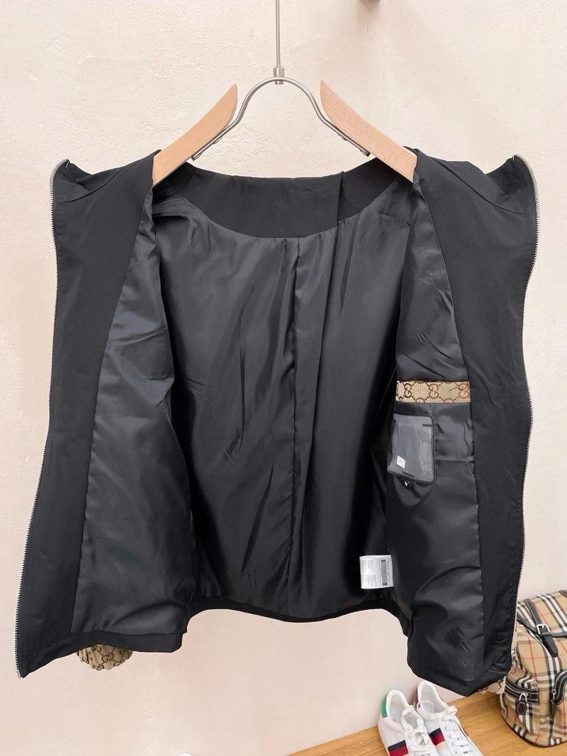 Gucci Outwear Unisex 128101