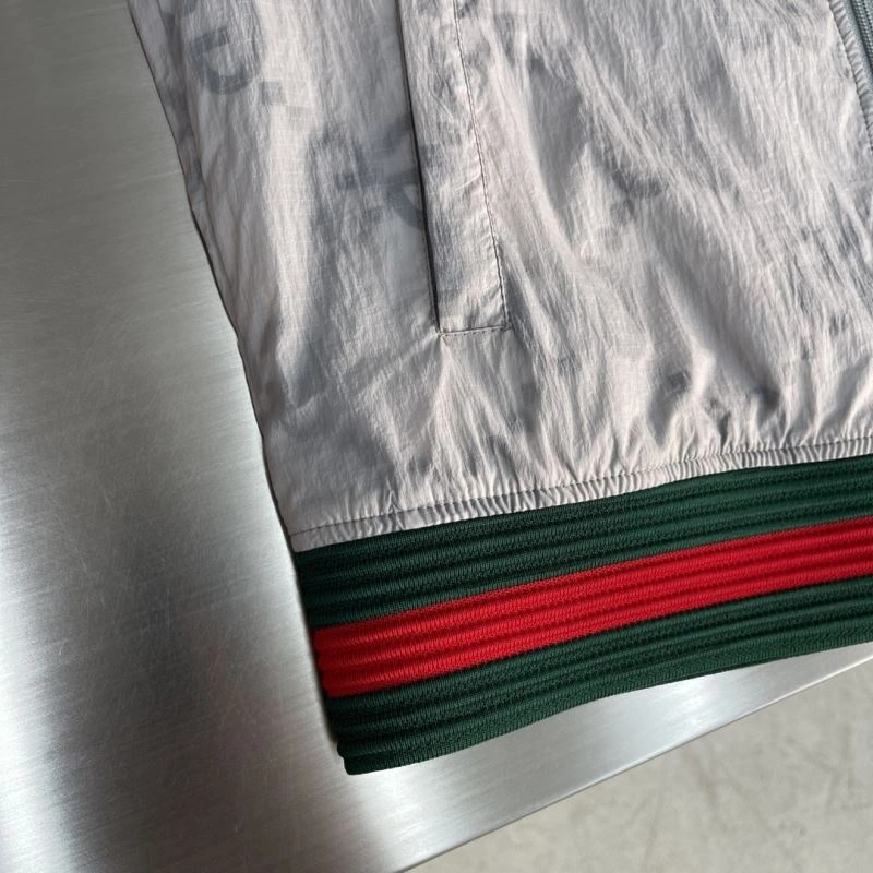 Comfortable Gucci Outwear 128110