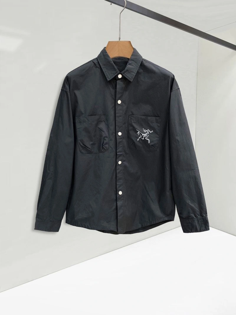 Practical Gucci Outwear 128090