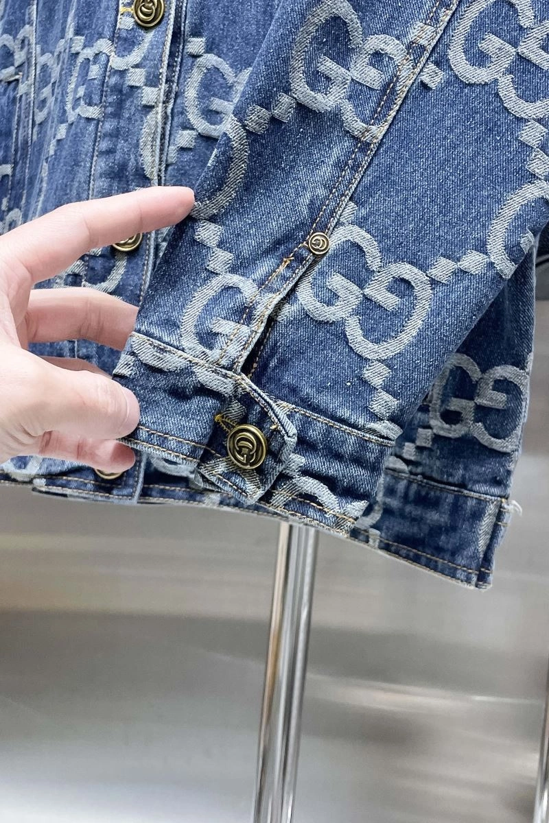 Gucci Outwear OdorResistant 128087
