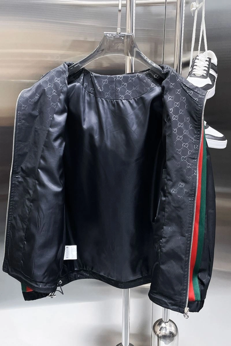 Resilient Gucci Outwear 128094