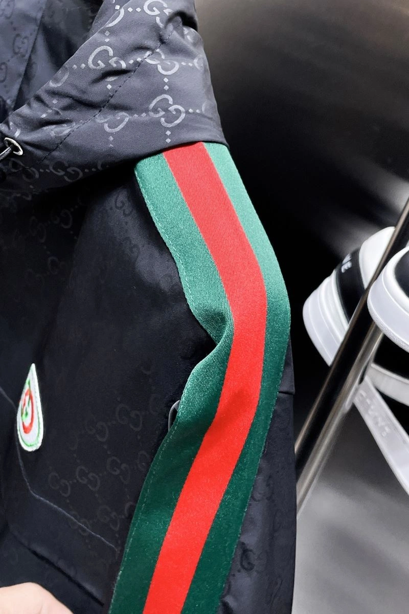 Resilient Gucci Outwear 128094