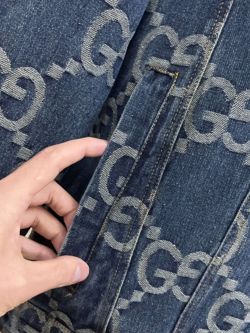Gucci Outwear ZipUp 128084