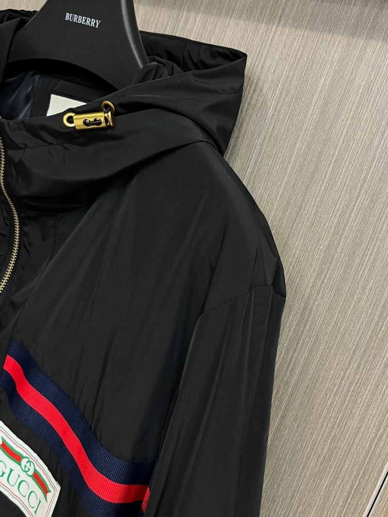 Gucci Outwear Trendsetting 128083