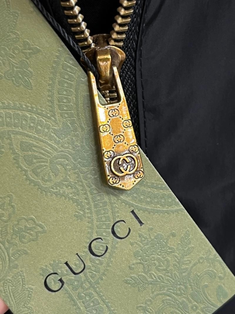 Gucci Outwear Trendsetting 128083