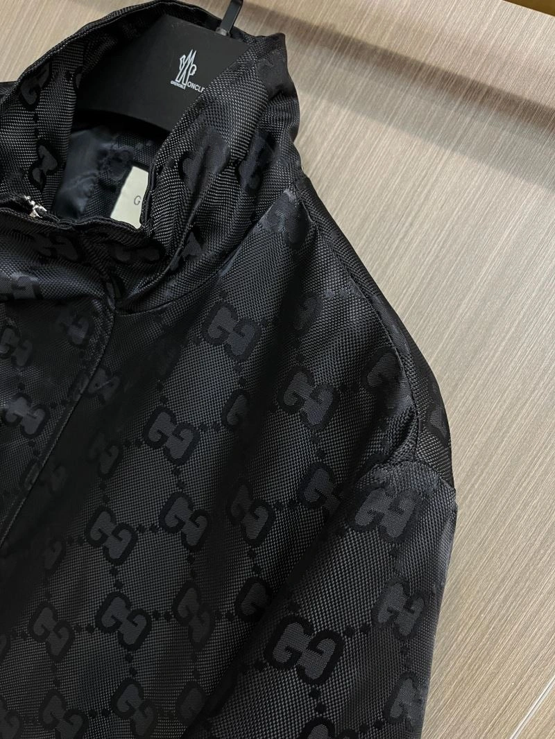 Comfortable Gucci Outwear 128080