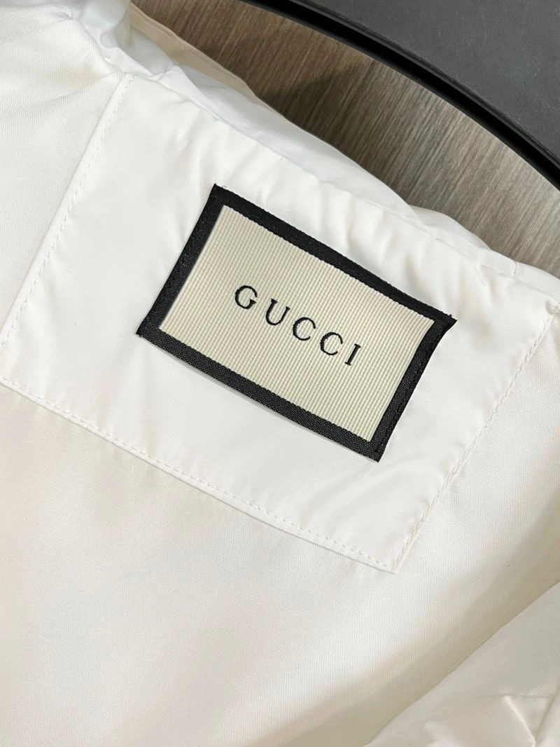 Gucci Outwear Minimalist 128068