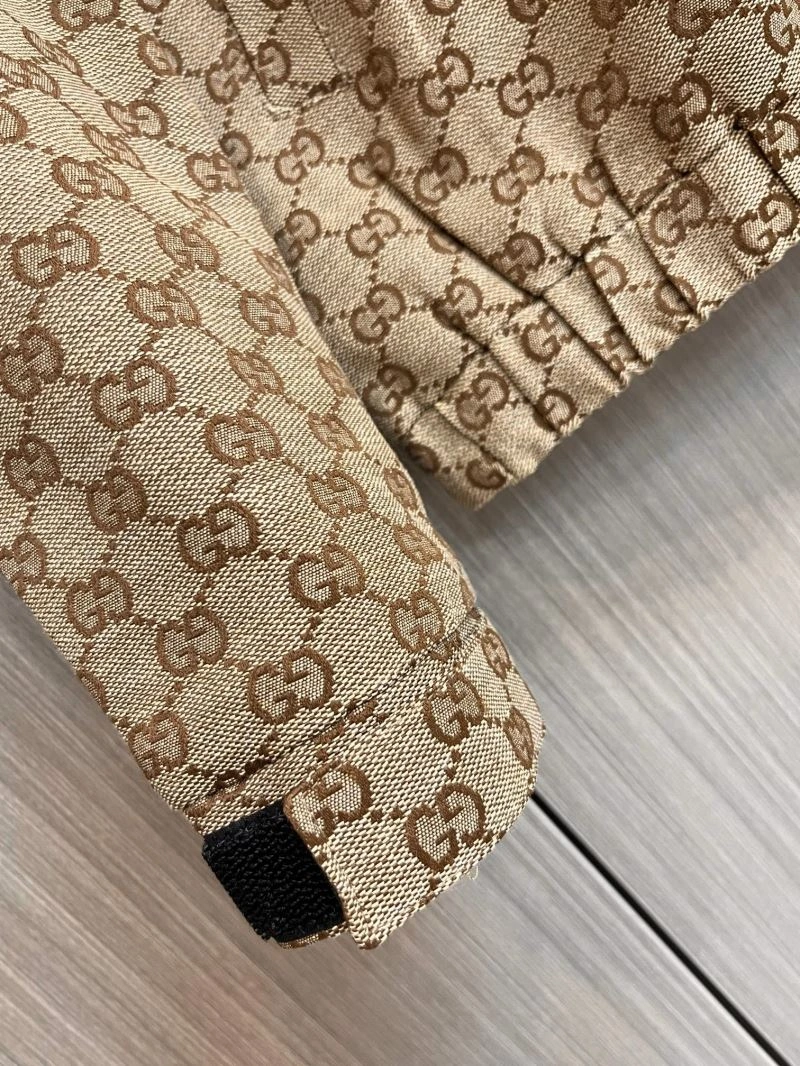 Gucci Outwear Stretchable 128057