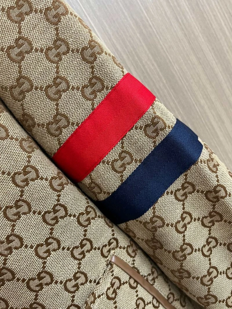 Gucci Outwear Versatile 128051