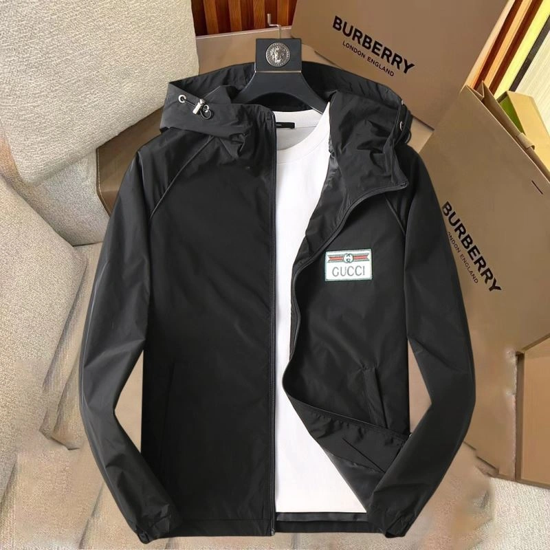 Gucci Outwear Sophisticated 128055