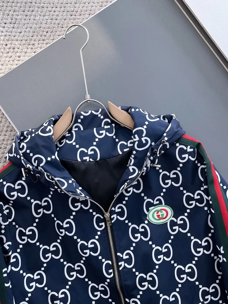 Unique Gucci Outwear 128065