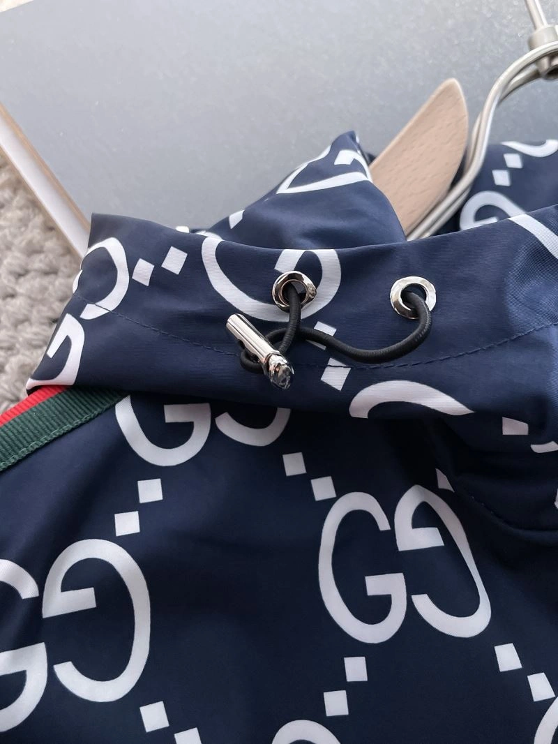 Unique Gucci Outwear 128065