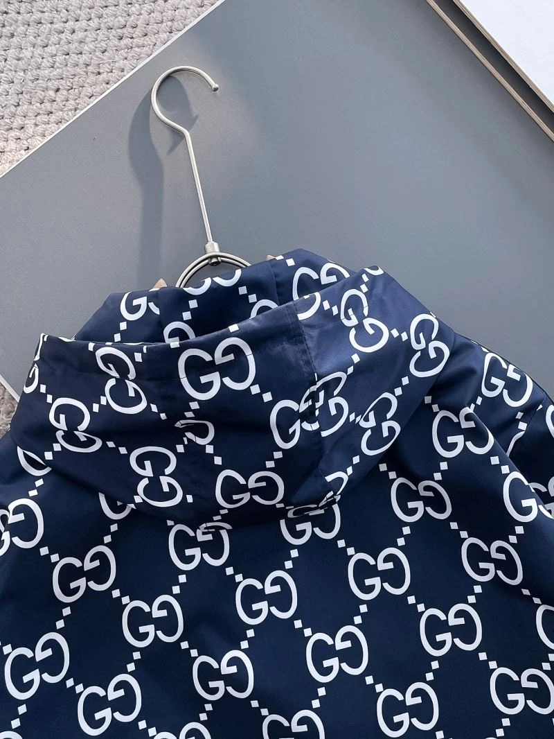 Unique Gucci Outwear 128065