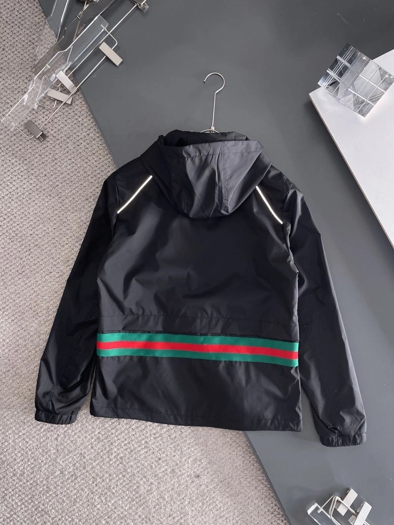 Practical Gucci Outwear 128056