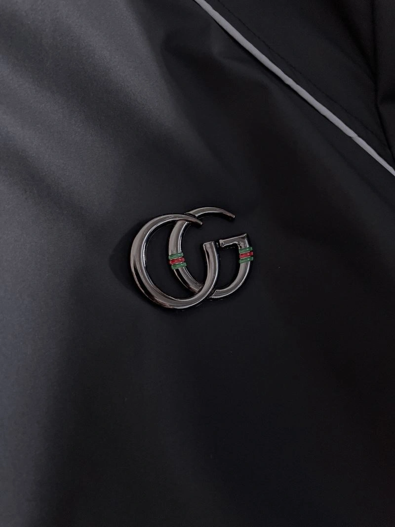 Practical Gucci Outwear 128056