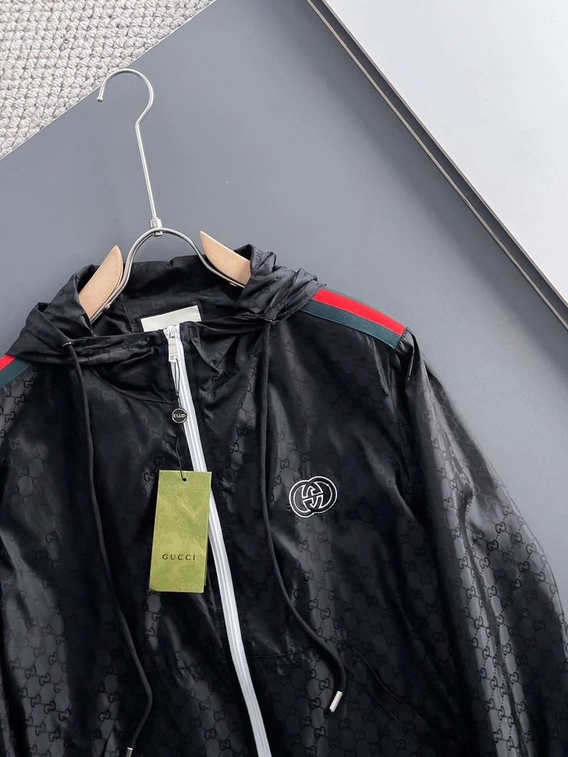 Gucci Outwear TechFriendly 128077