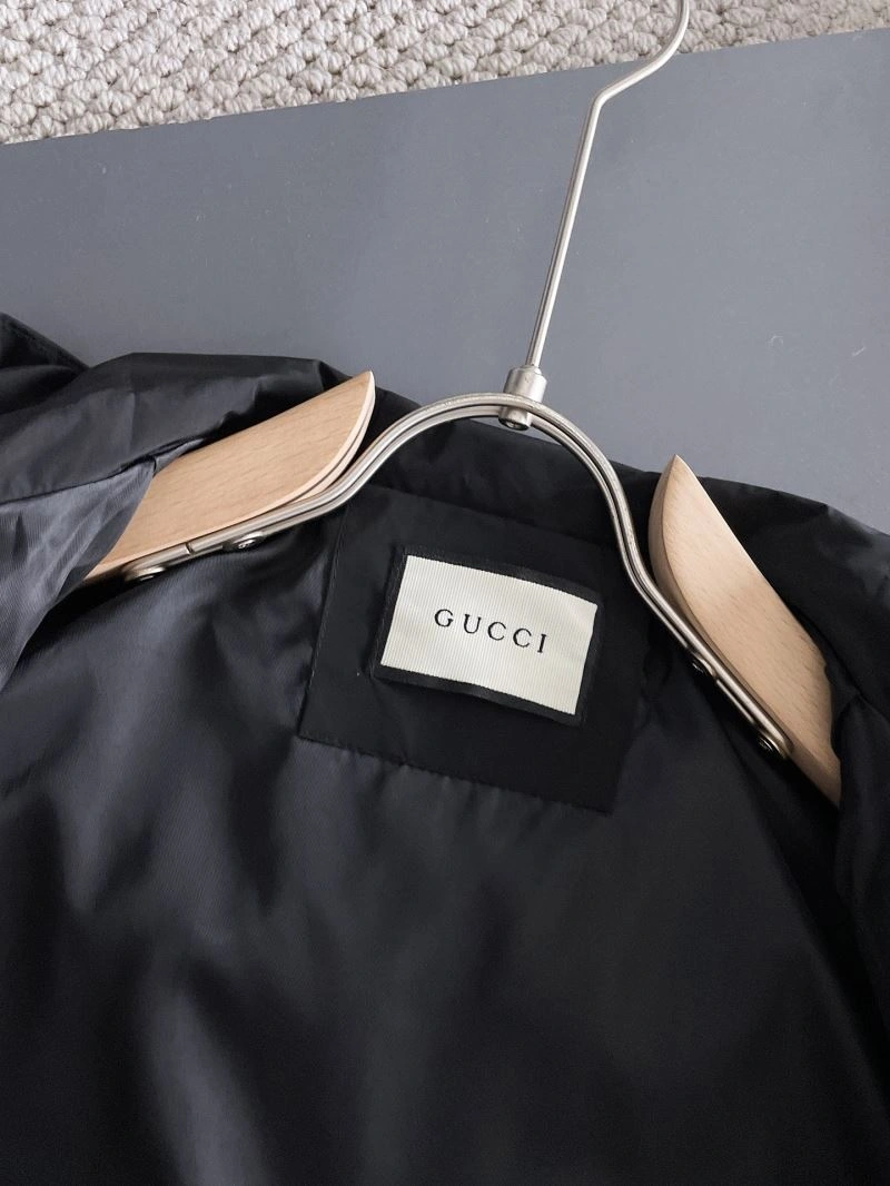 AllSeason Gucci Outwear 128079