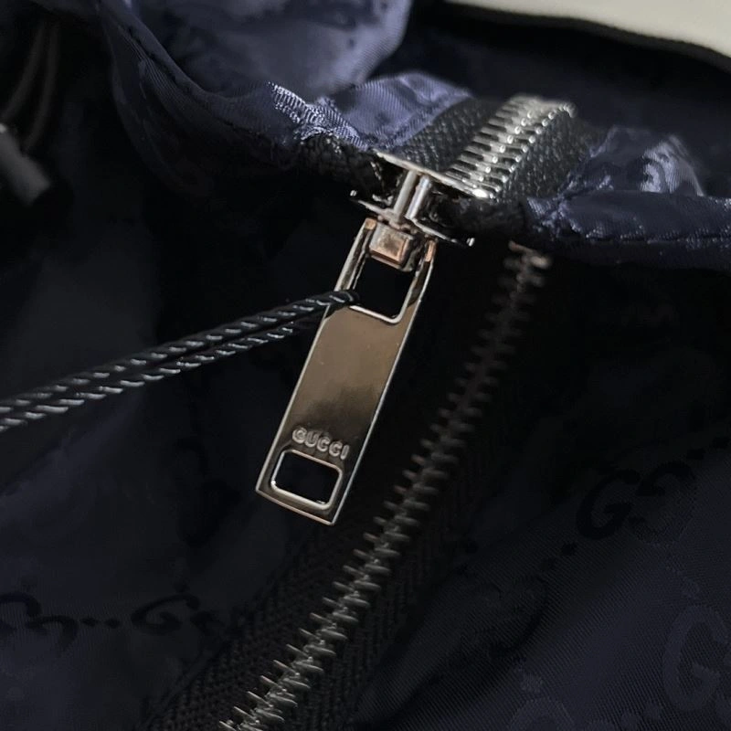 Sustainable Gucci Outwear 128073