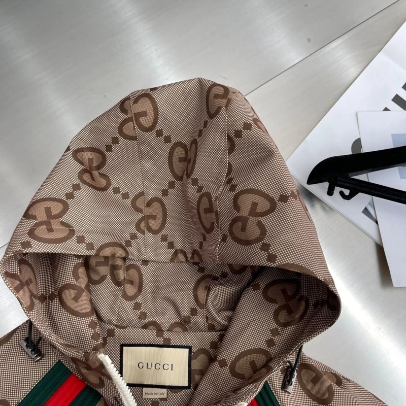 Gucci Outwear Flexible 128024
