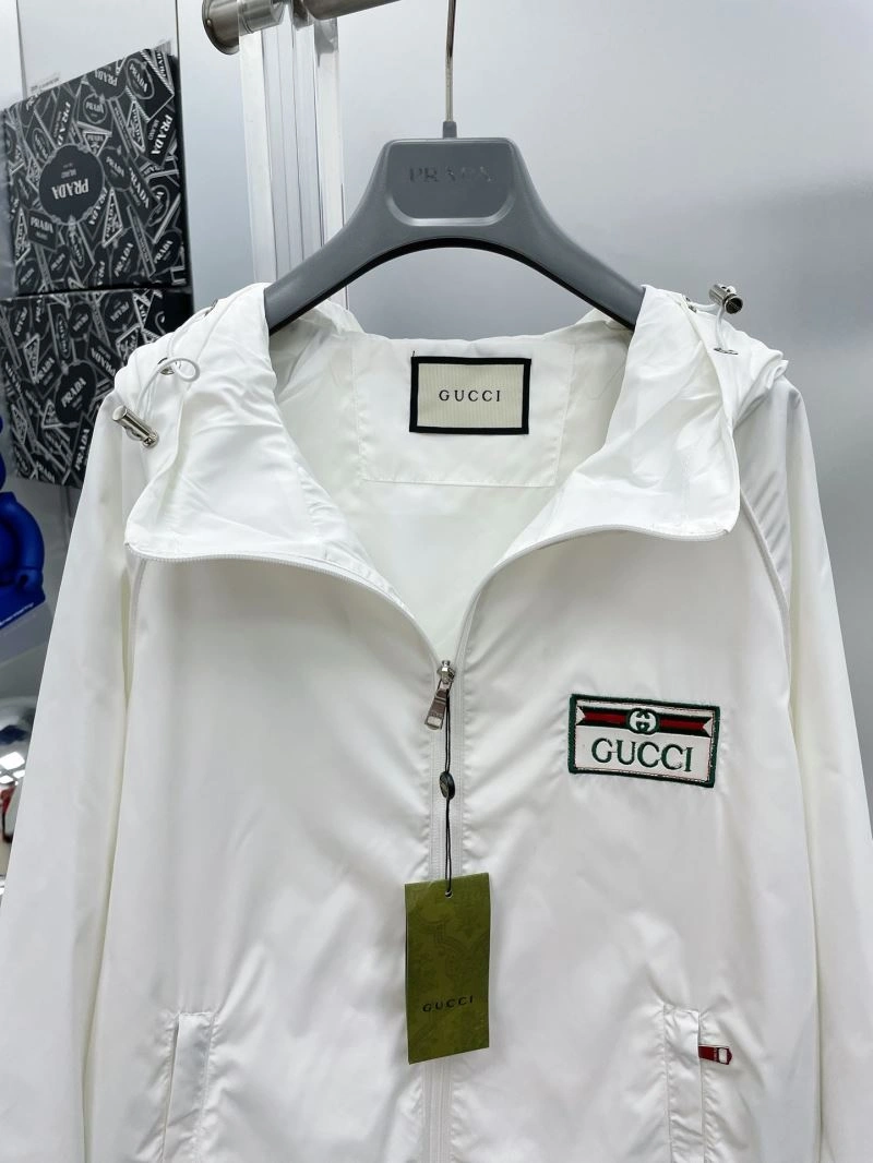 Gucci Outwear WeatherProof 128030