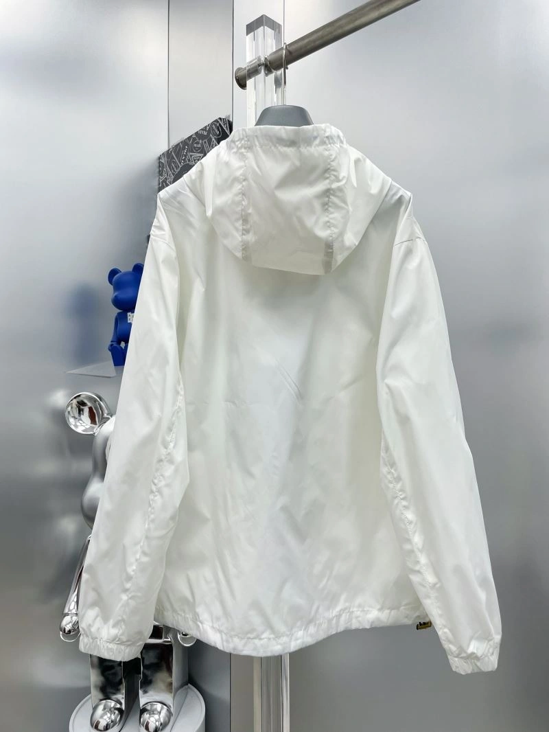 Gucci Outwear Refined 128036