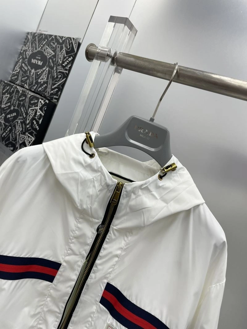 Gucci Outwear Refined 128036