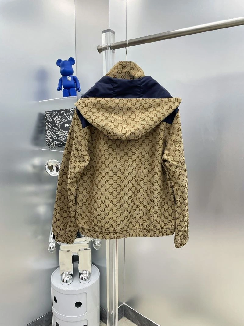 HighPerformance Gucci Outwear 128029