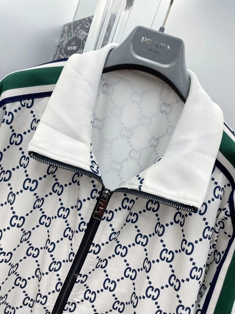 Gucci Outwear Breathable 128013