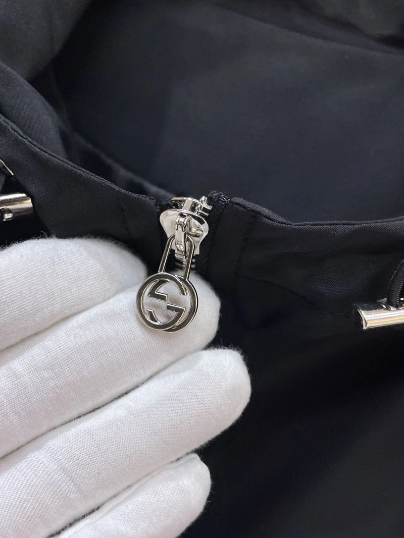 Gucci Outwear StreetReady 128022