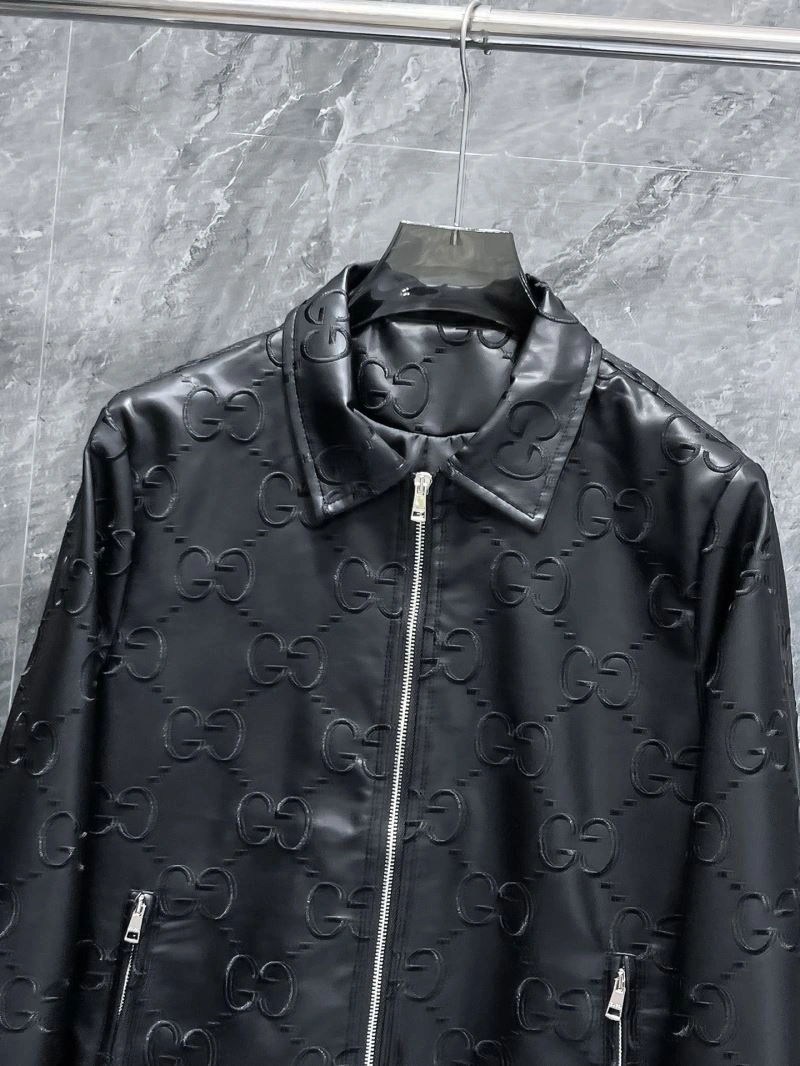 Stretchable Gucci Outwear 128046