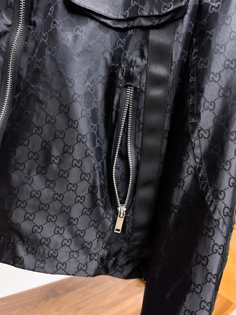 Elegant Gucci Outwear 127747