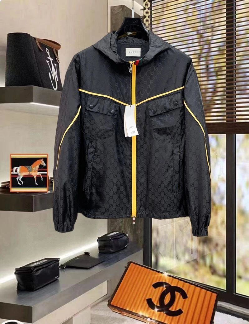 Tailored Gucci Outwear 127710