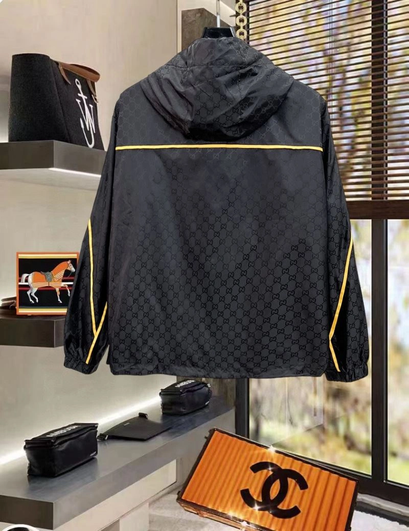 Tailored Gucci Outwear 127710