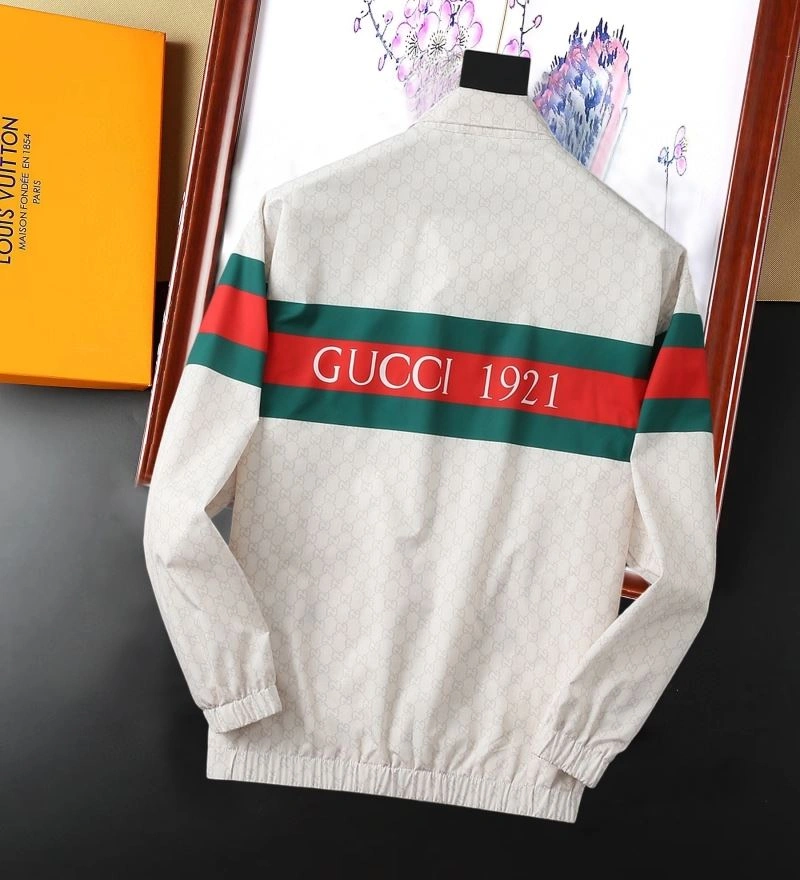 Gucci Outwear Sophisticated 127706