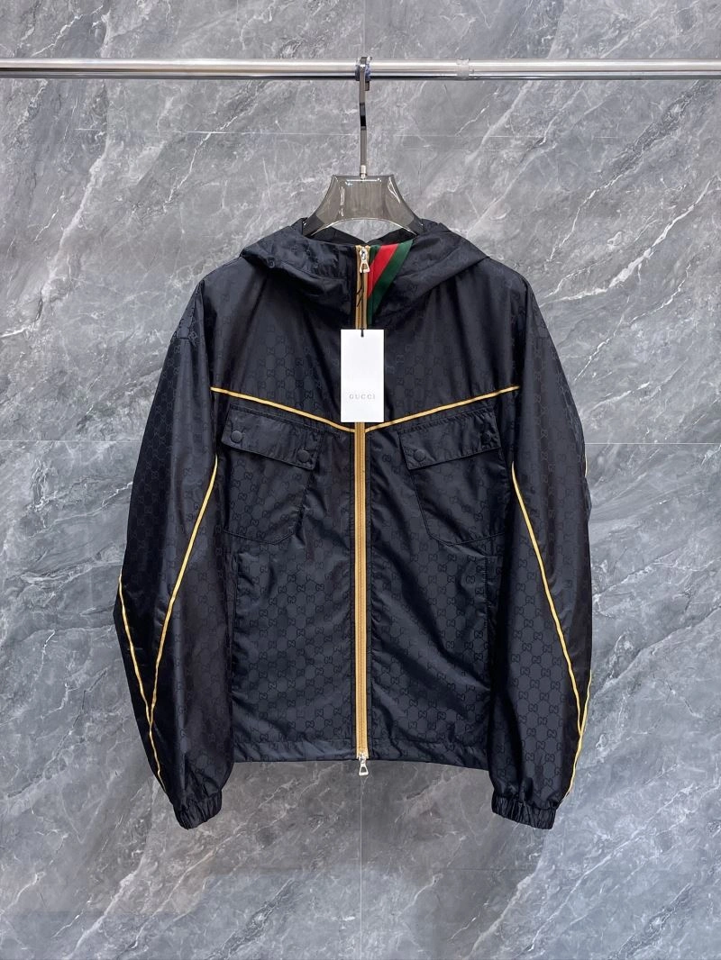 Gucci Outwear EasyMatch 127679