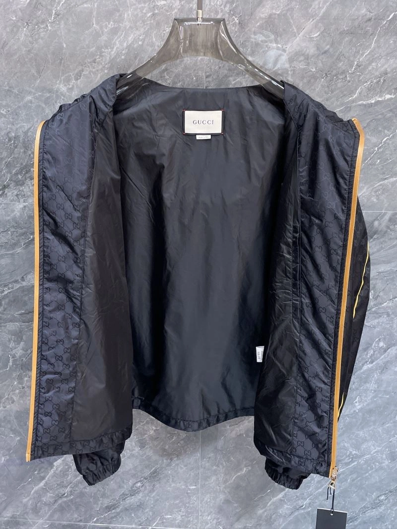 Gucci Outwear EasyMatch 127679