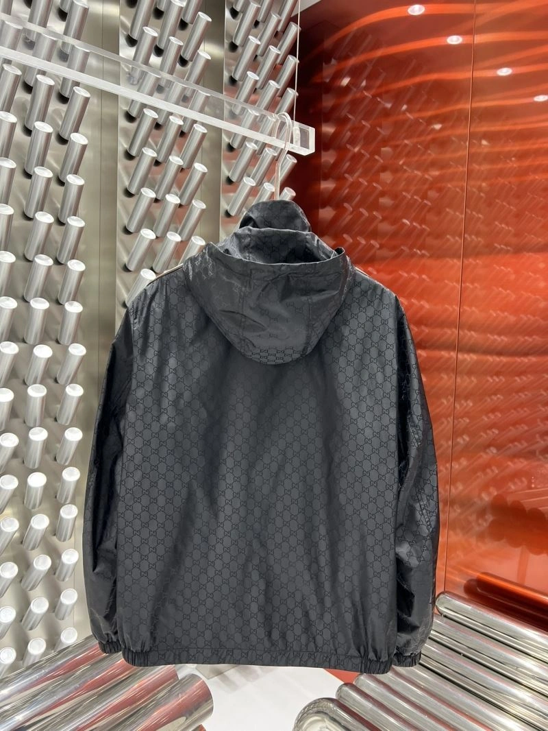 Gucci Outwear Youthful 127703