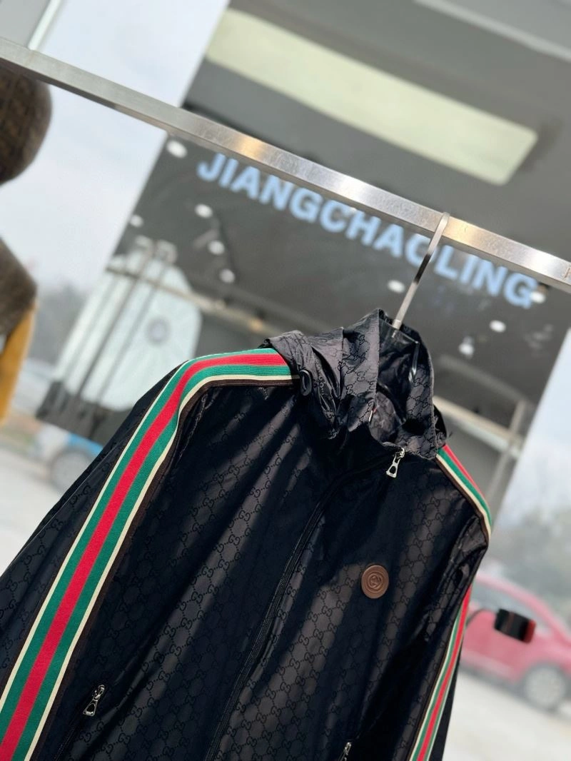 Gucci Outwear Breathable 127695