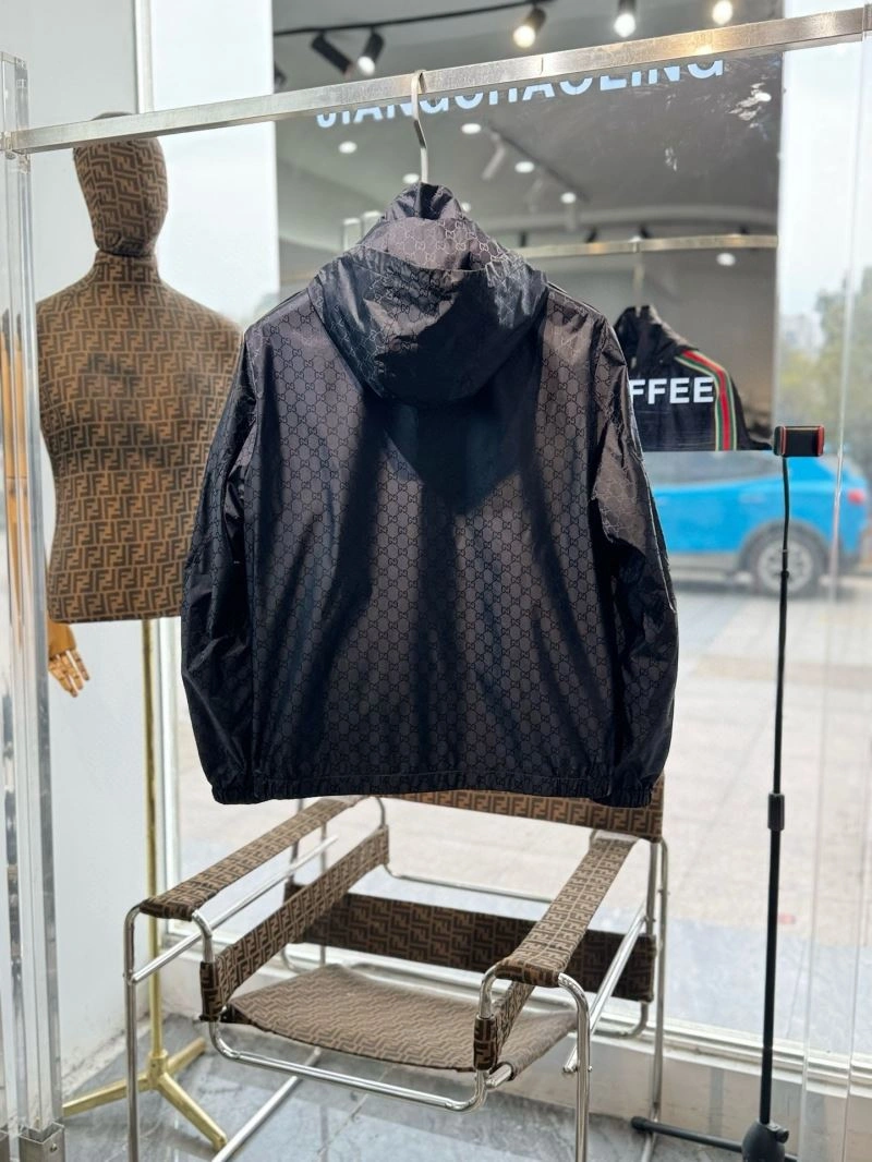 Gucci Outwear Breathable 127695