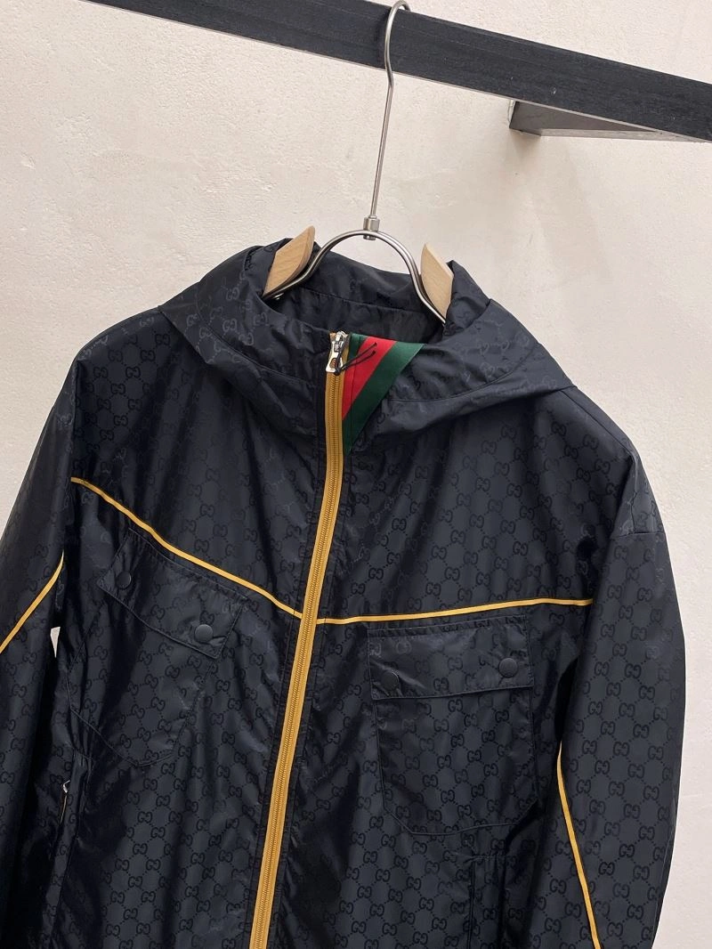 Gucci Outwear EasyMatch 127686