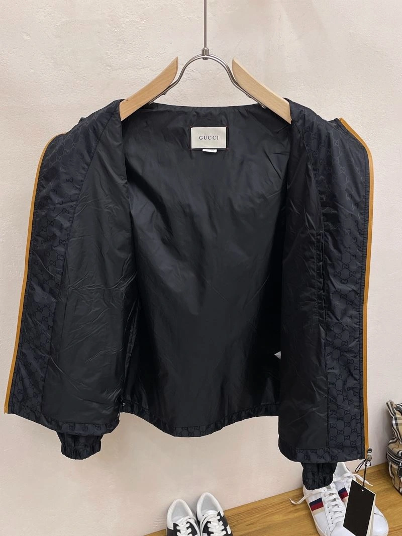 Gucci Outwear EasyMatch 127686